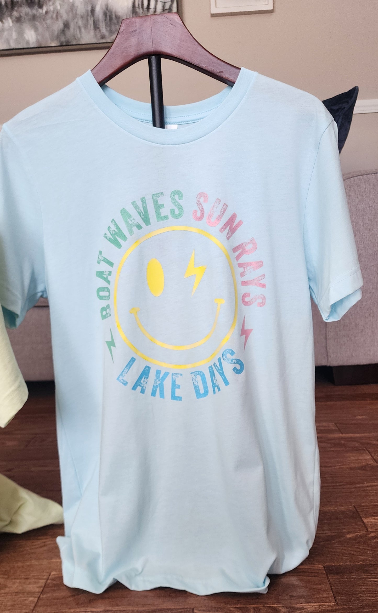 Boat Waves, Sun Rays, Lake Days Graphic T-shirts