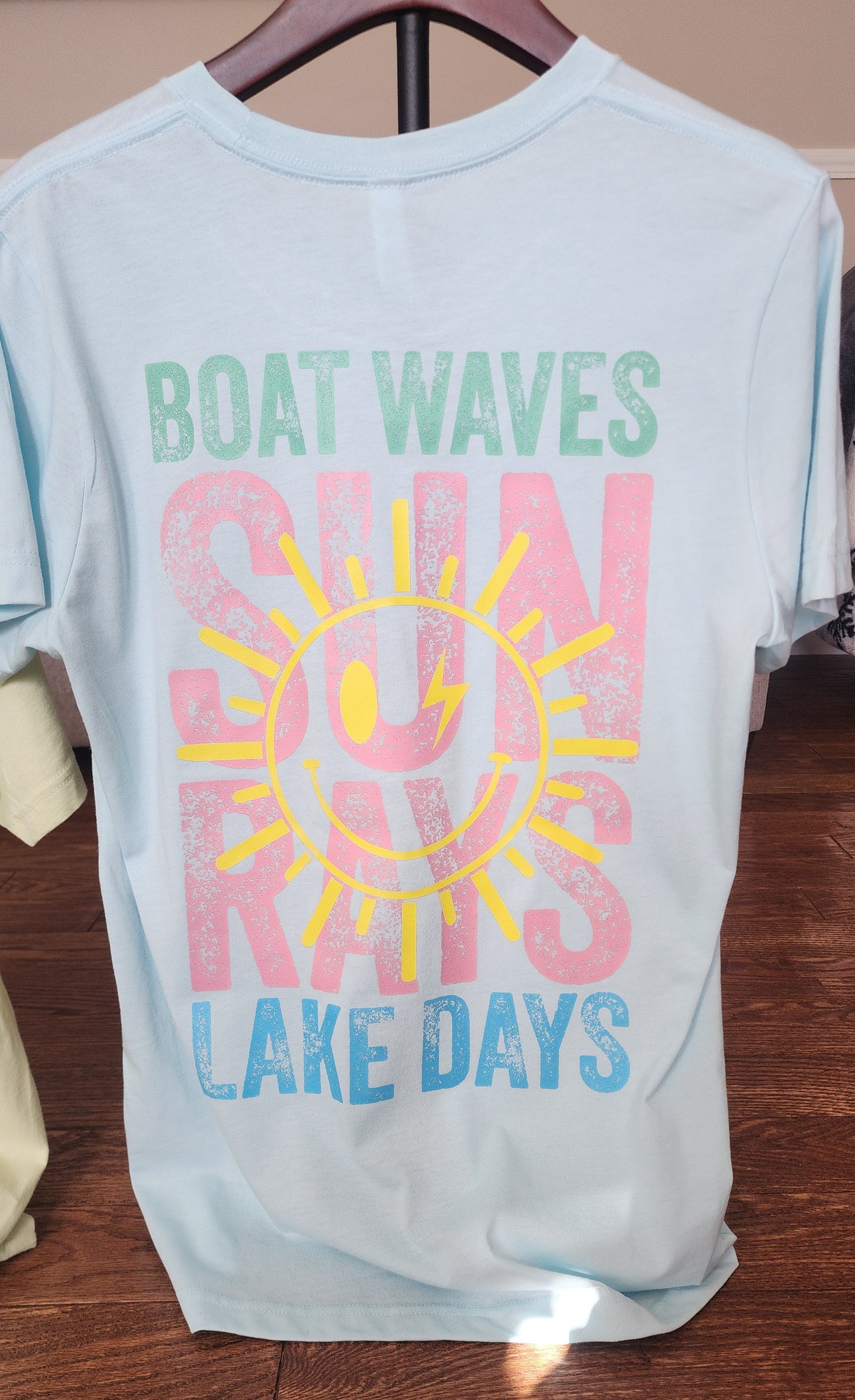 Boat Waves, Sun Rays, Lake Days Graphic T-shirts