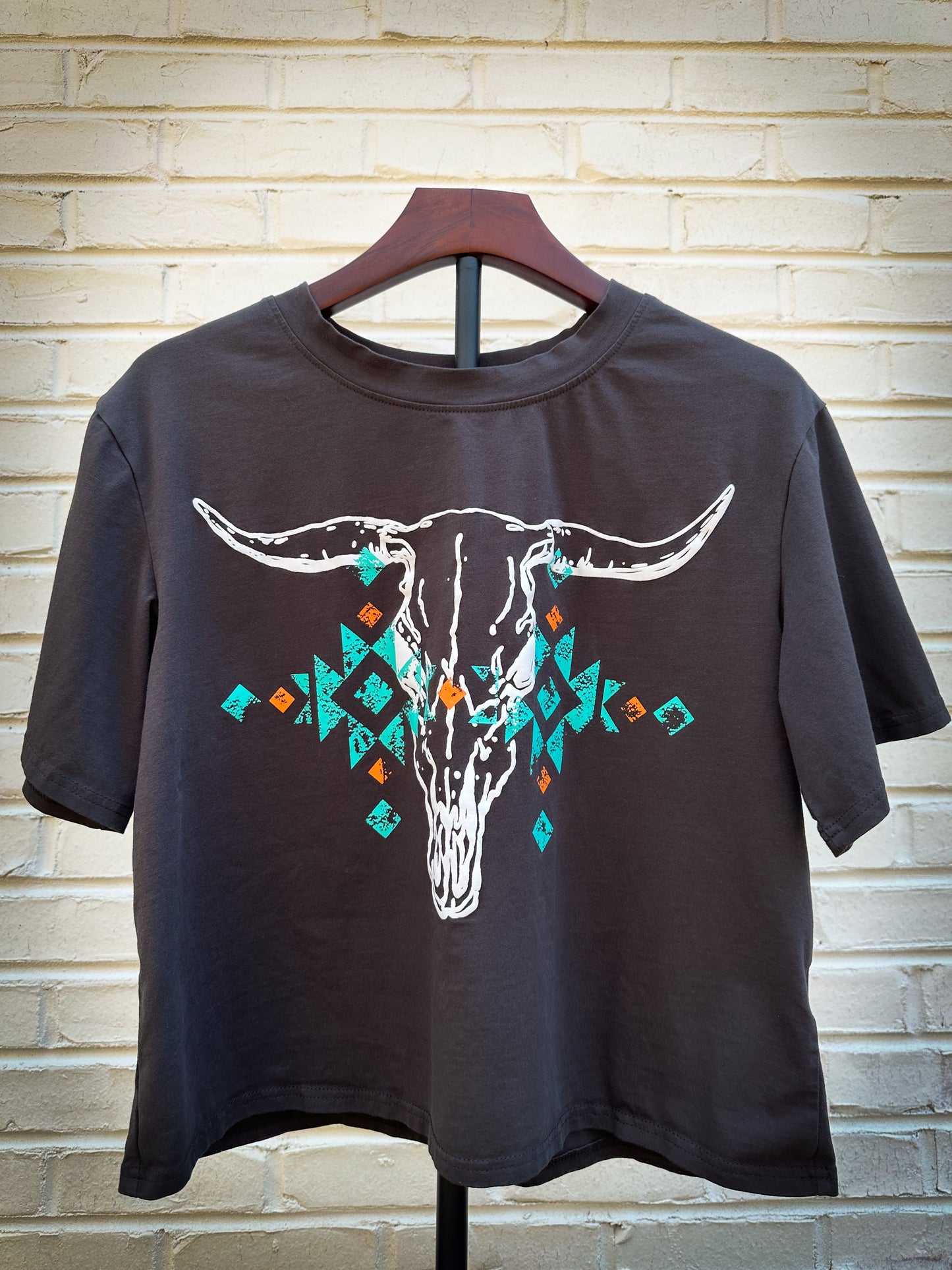 Vintage Bull Skull Cropped T-shirt