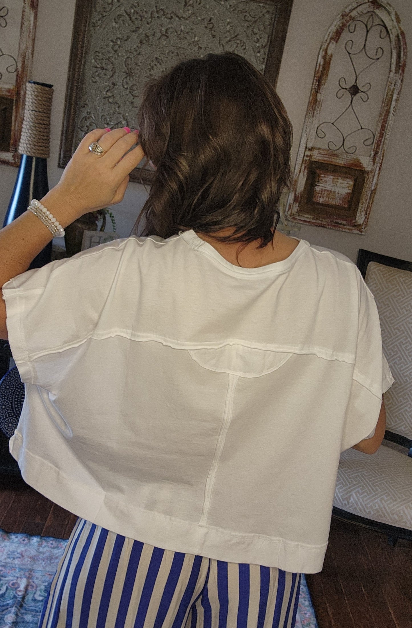 The Piper Exposed Hem Casual Top (Multiple Colors)