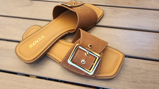 Sandals/Opera