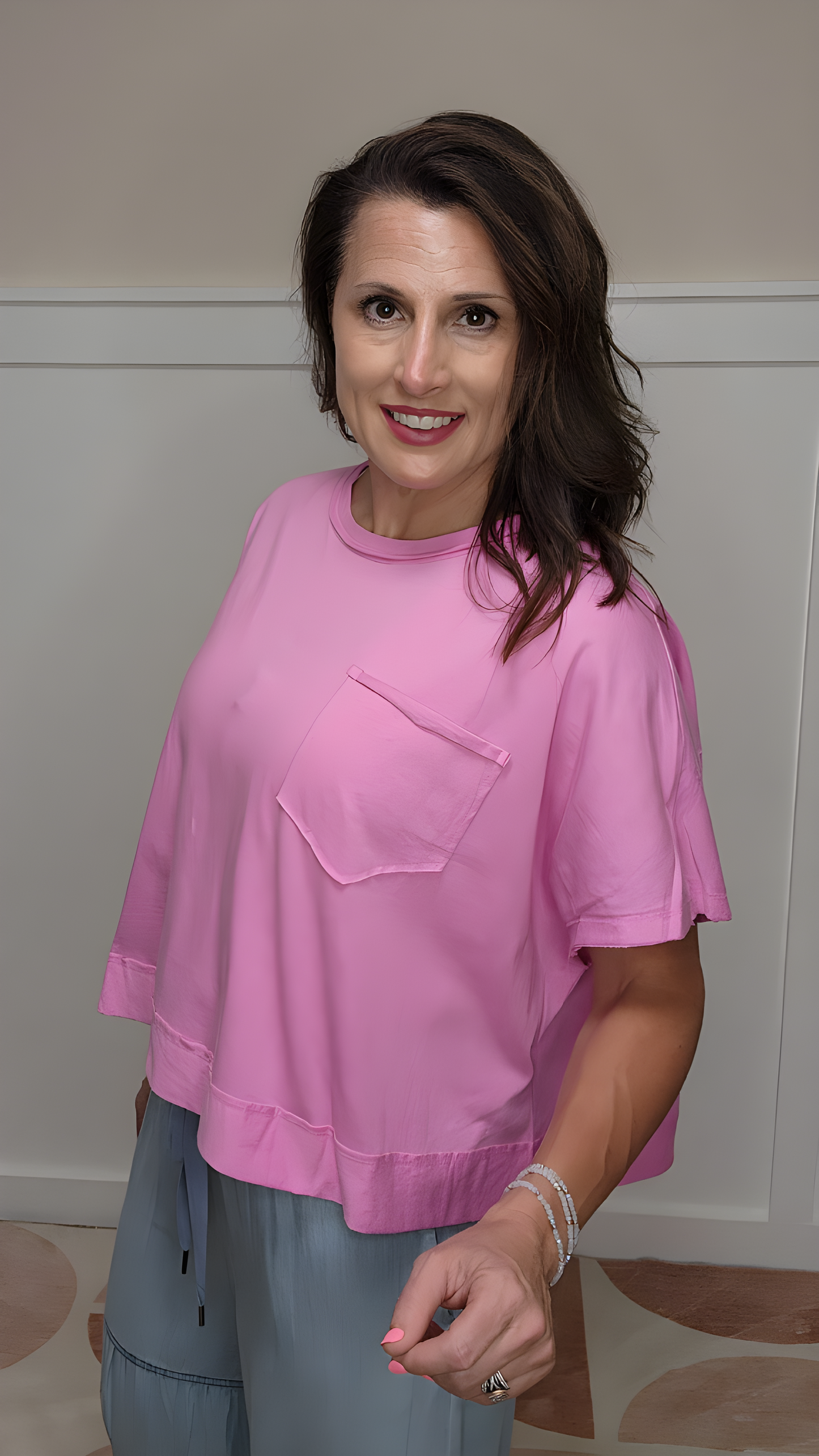 The Piper Exposed Hem Casual Top (Multiple Colors)