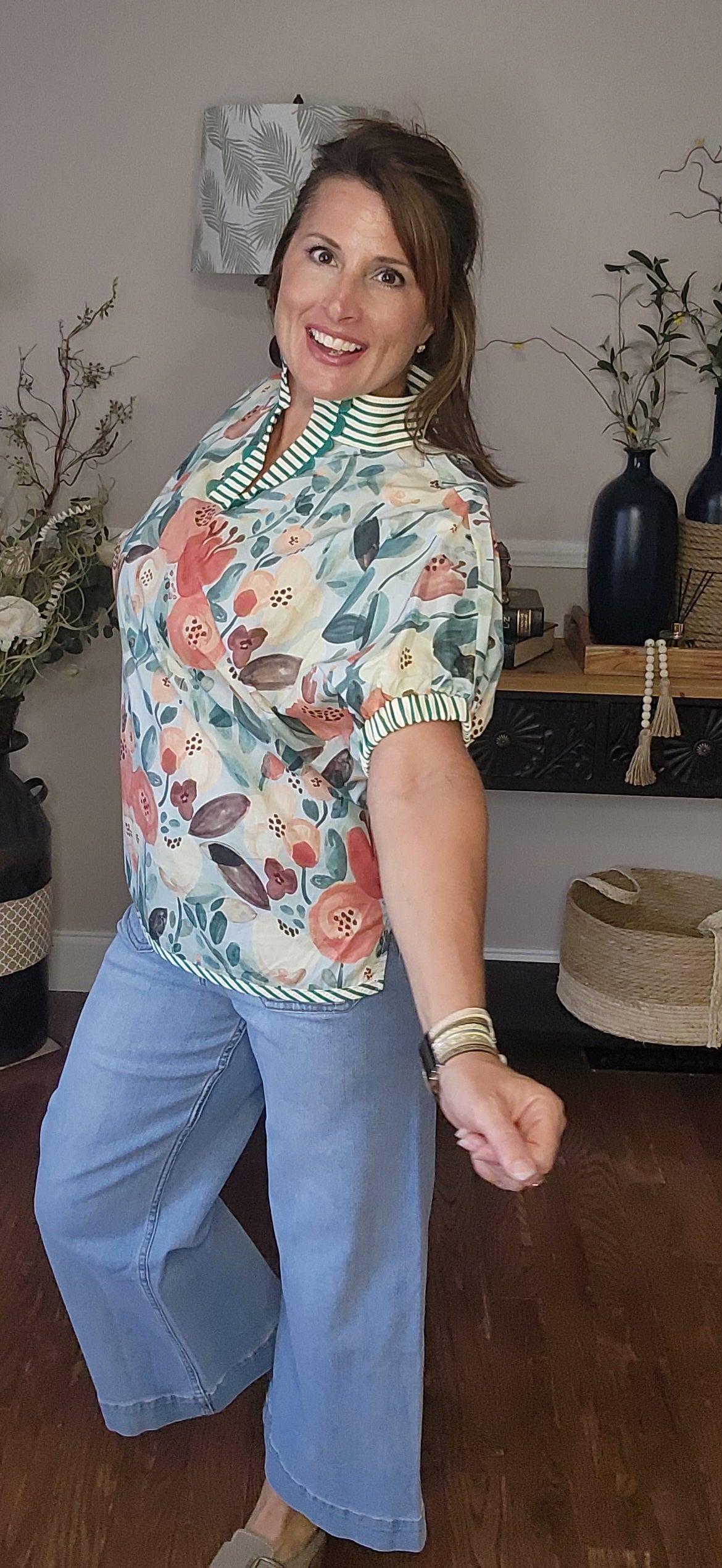 The Jayda Short Sleeve Blouse