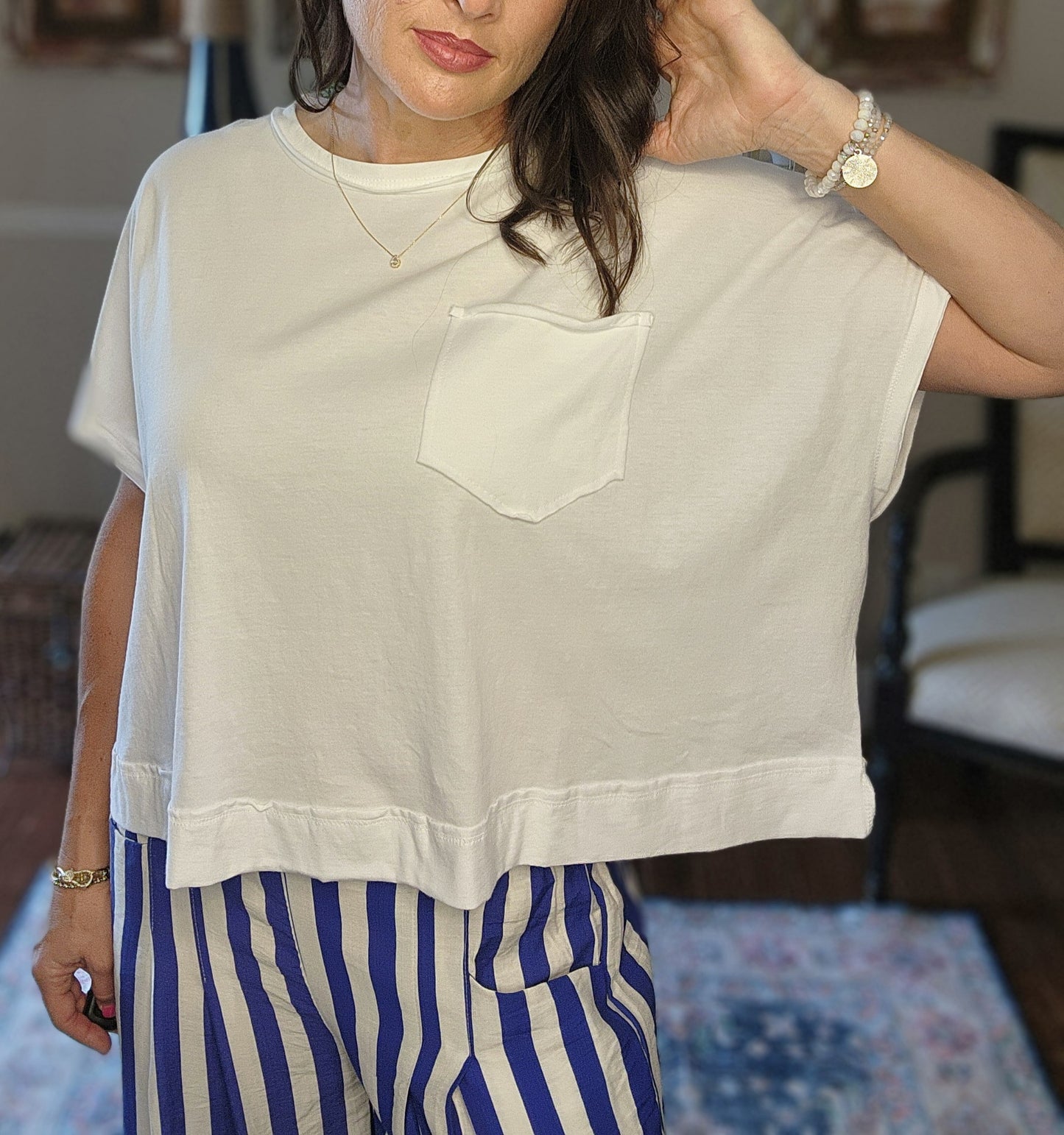 The Piper Exposed Hem Casual Top (Multiple Colors)