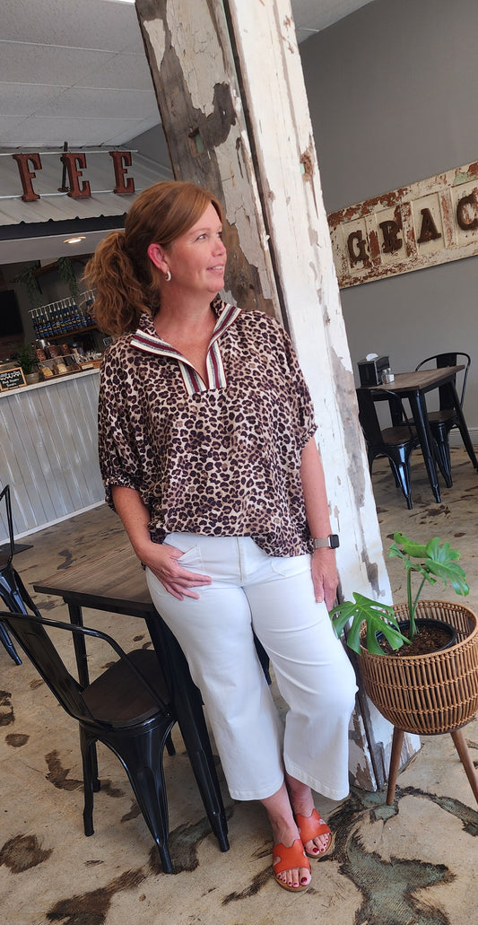The Chloe Short Sleeve Blouse